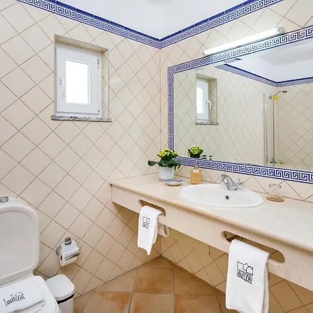 Nobre By The Portuguese Butler Villa Albufeira